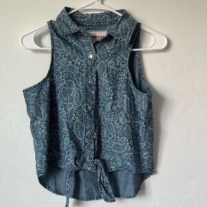 Lone Star Tie Front Sleeveless Button-Up Tank Handkerchief Print Blue Medium NWT